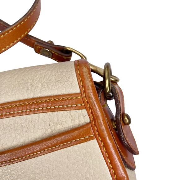 Vintage Dooney & Bourke 90s AWL Big Duck Crossbody Cream - Picture 13 of 16